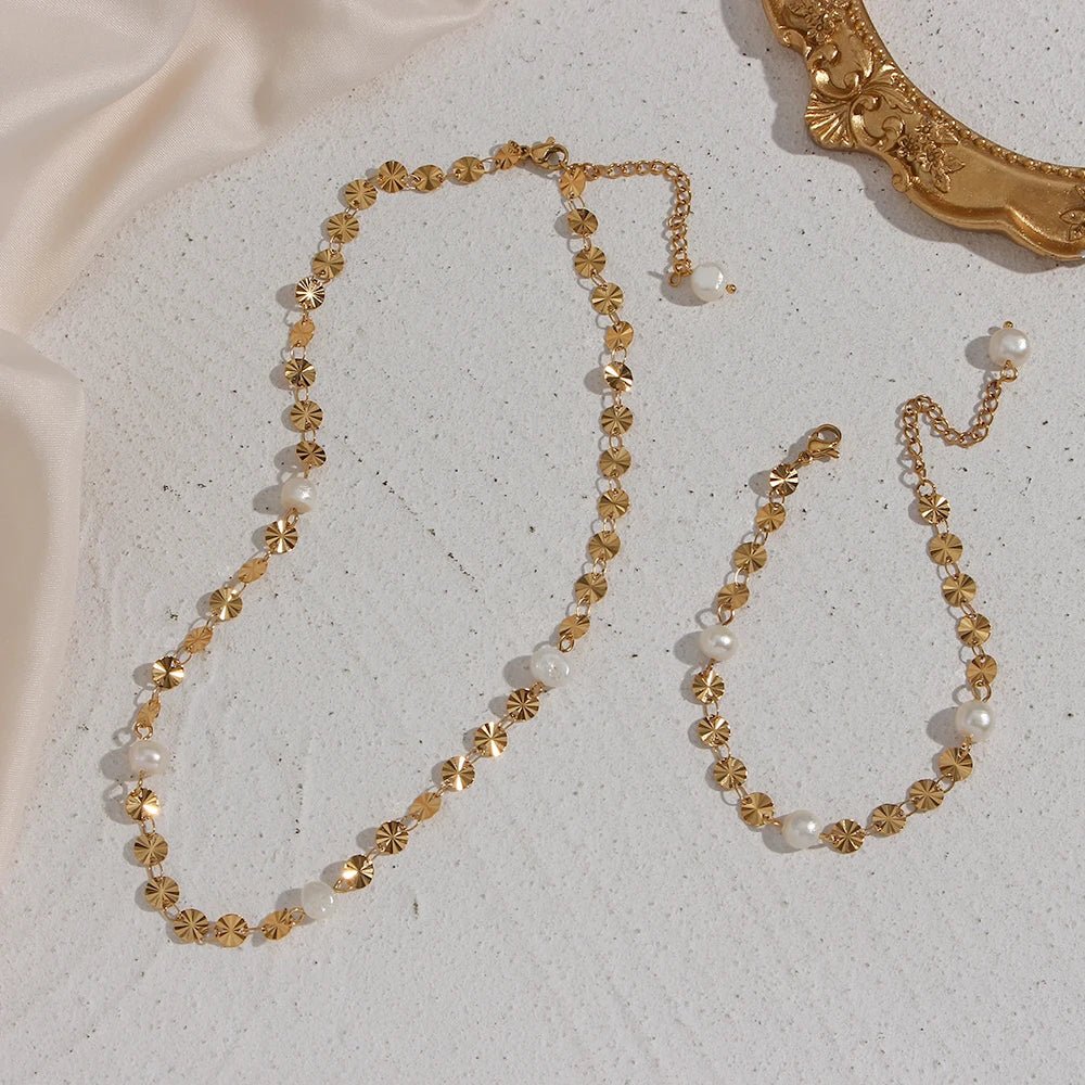 Freshwater Pearl Flower Sequins Necklace - Zafinne Jewelry